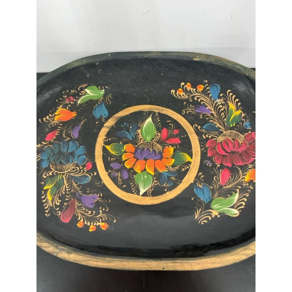 Hand Carved‎ Wooden 8.5